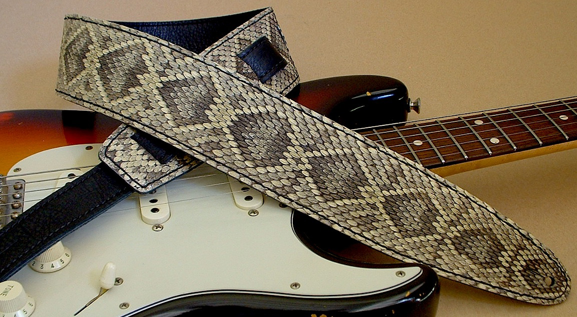 Durango-Suave Exotic Guitar Strap - Genuine Snakeskin